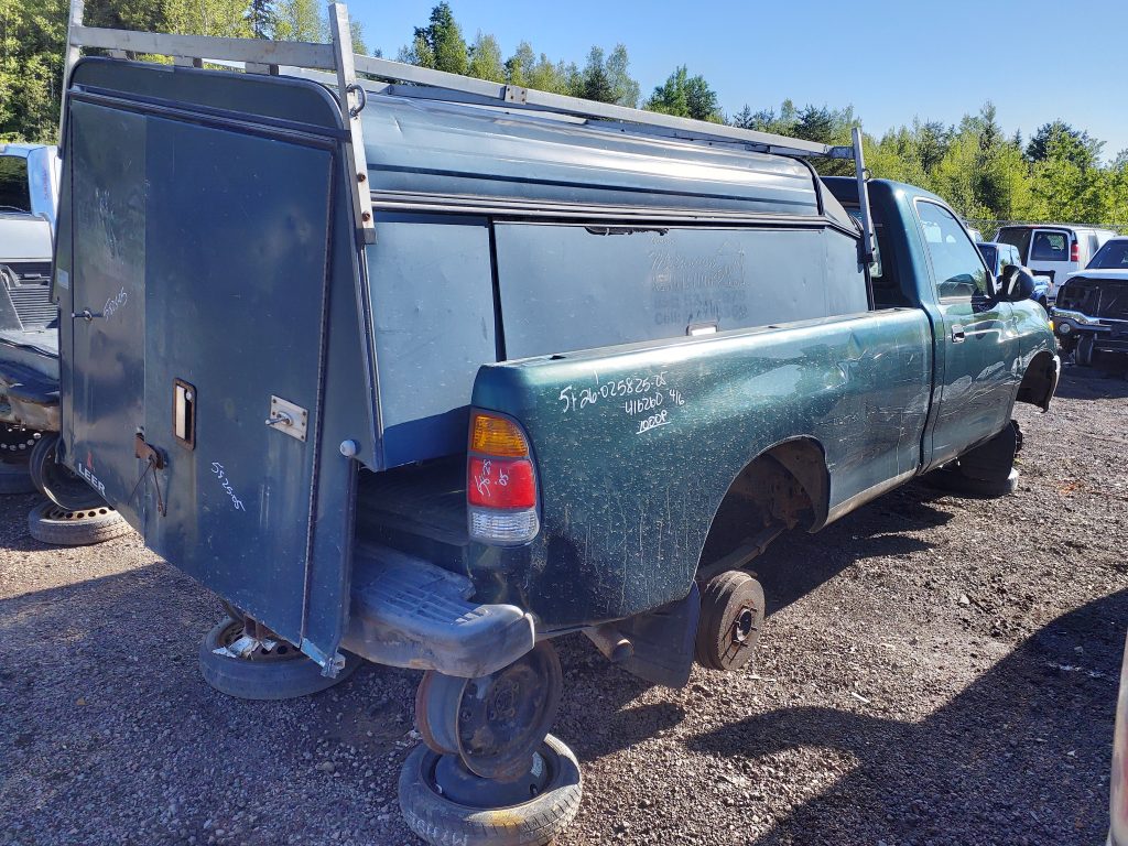TOYOTA TUNDRA 2005