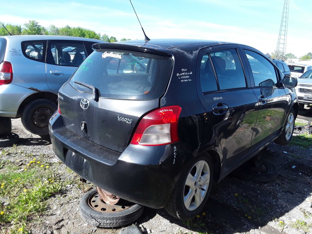 TOYOTA YARIS 2006