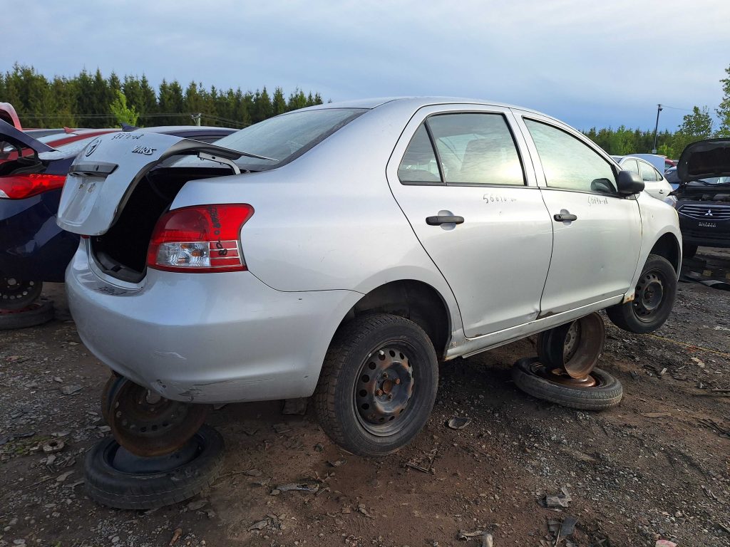 TOYOTA YARIS 2008