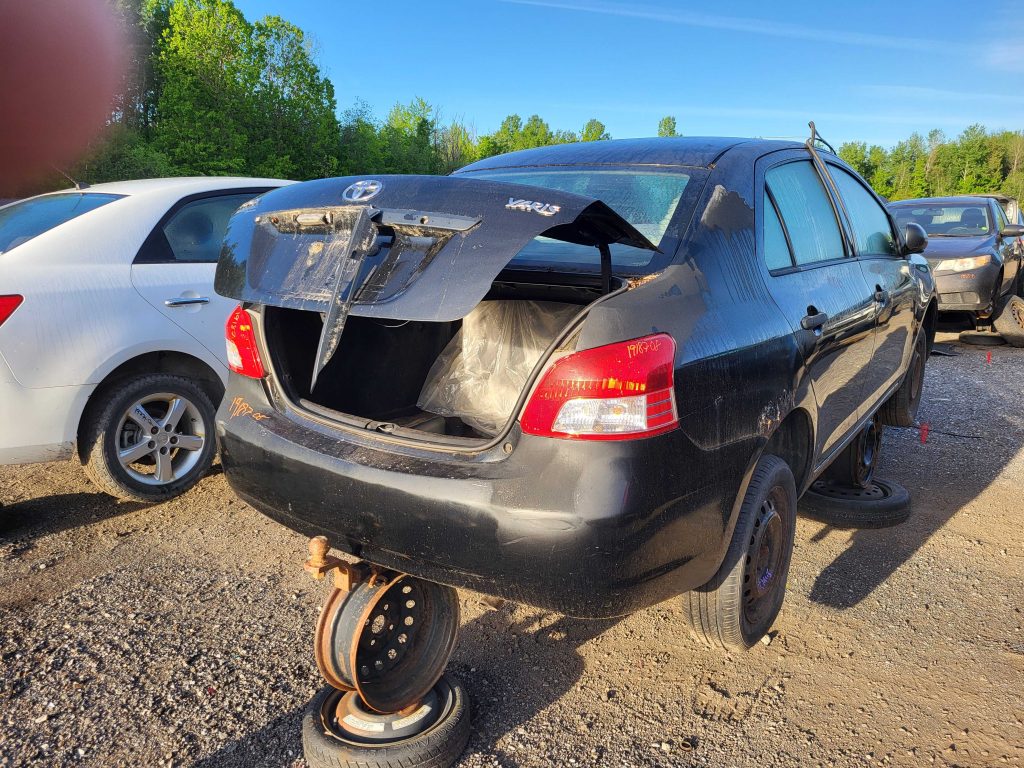 TOYOTA YARIS 2008