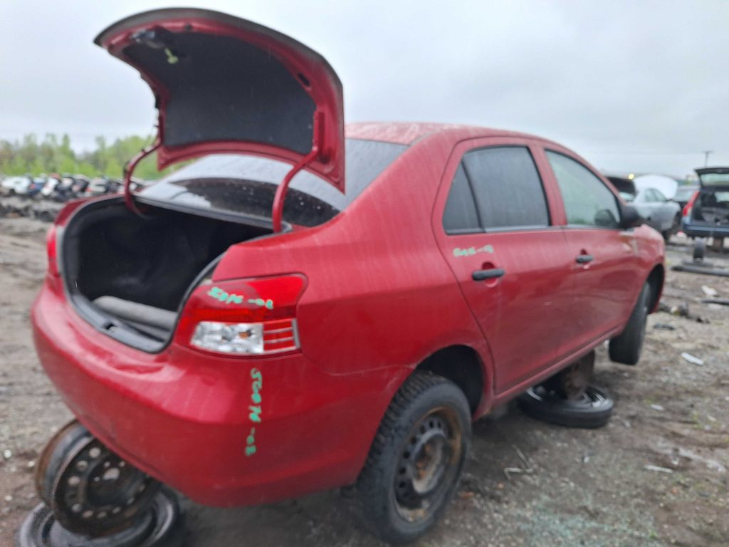 TOYOTA YARIS 2008