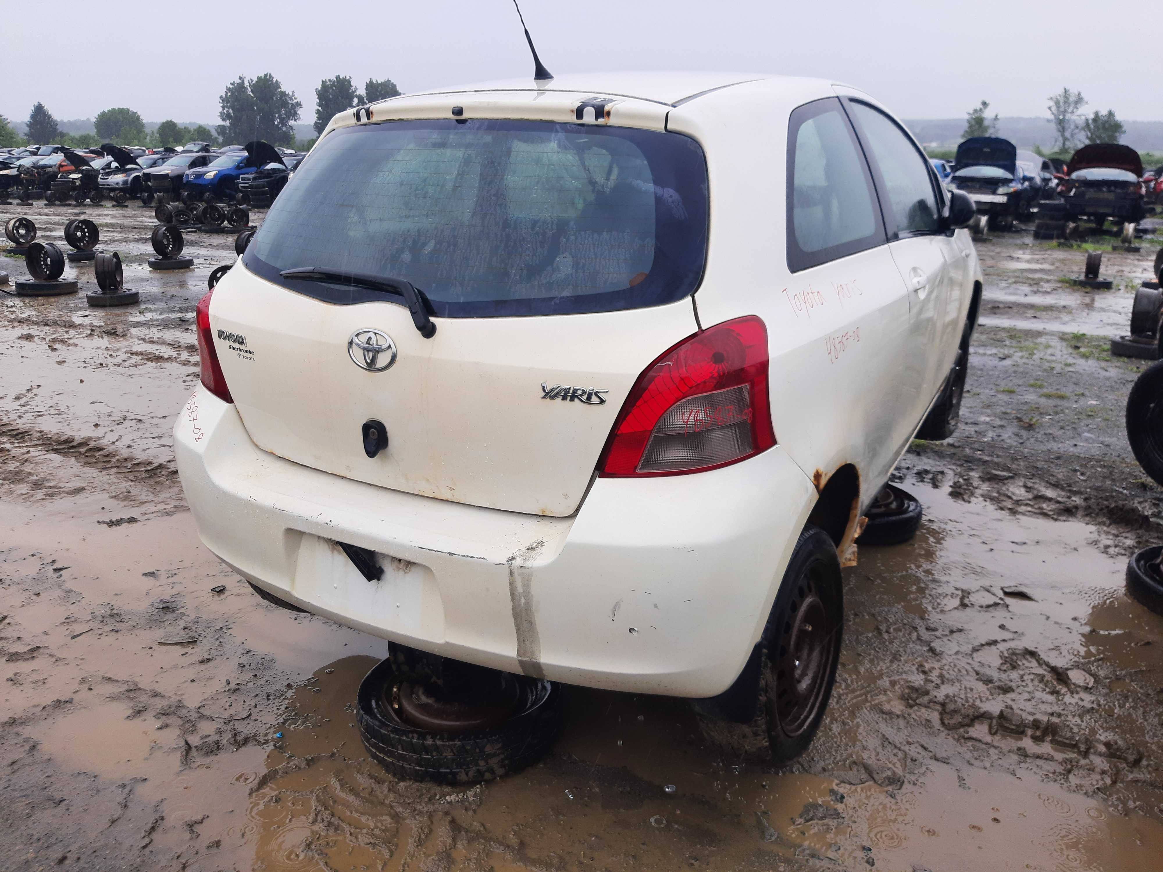 TOYOTA YARIS 2008