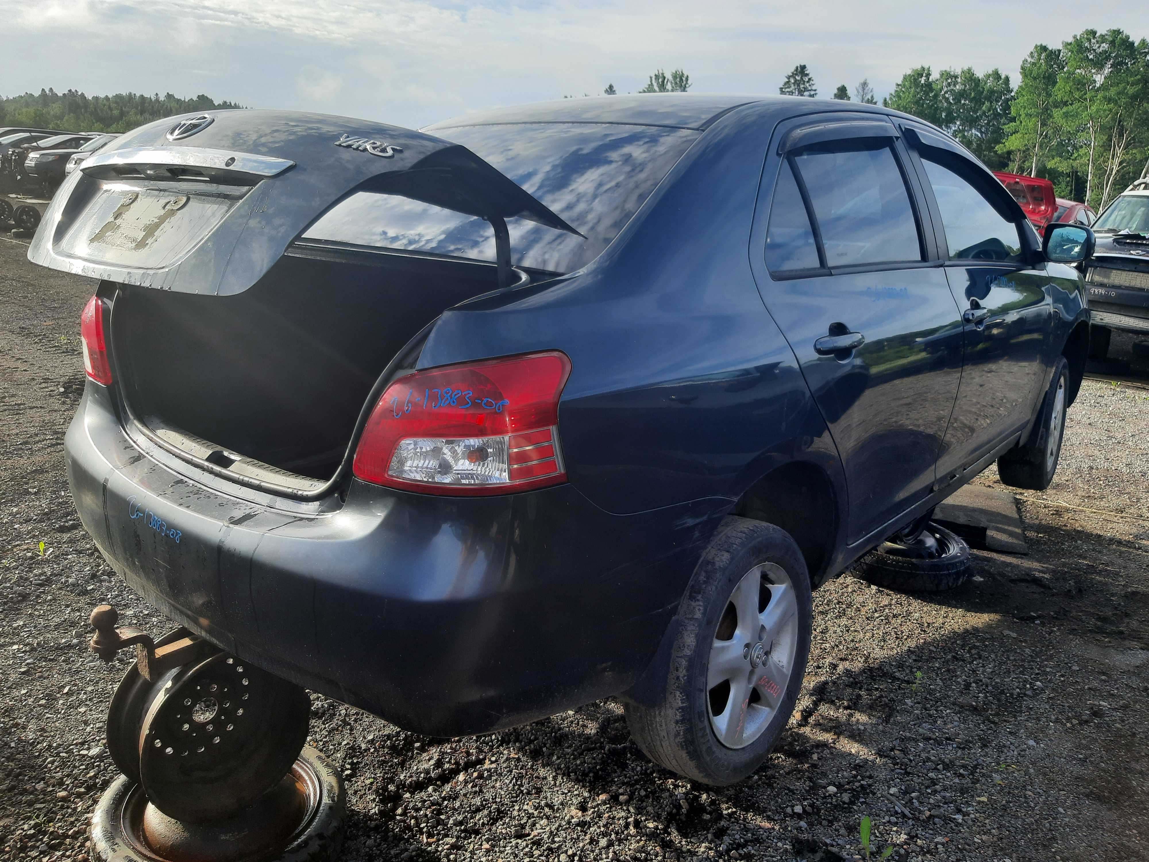 TOYOTA YARIS 2008