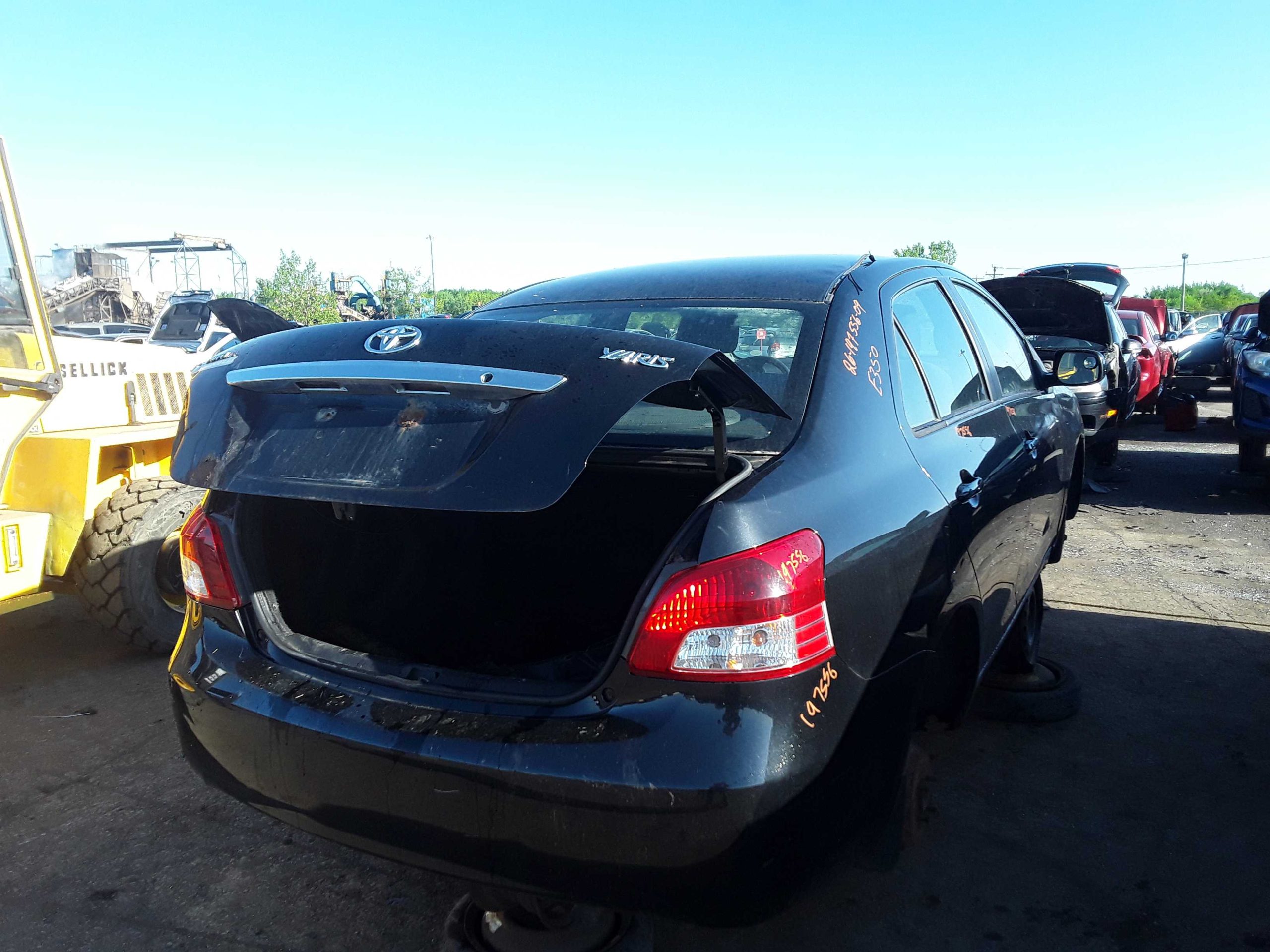 TOYOTA YARIS 2009
