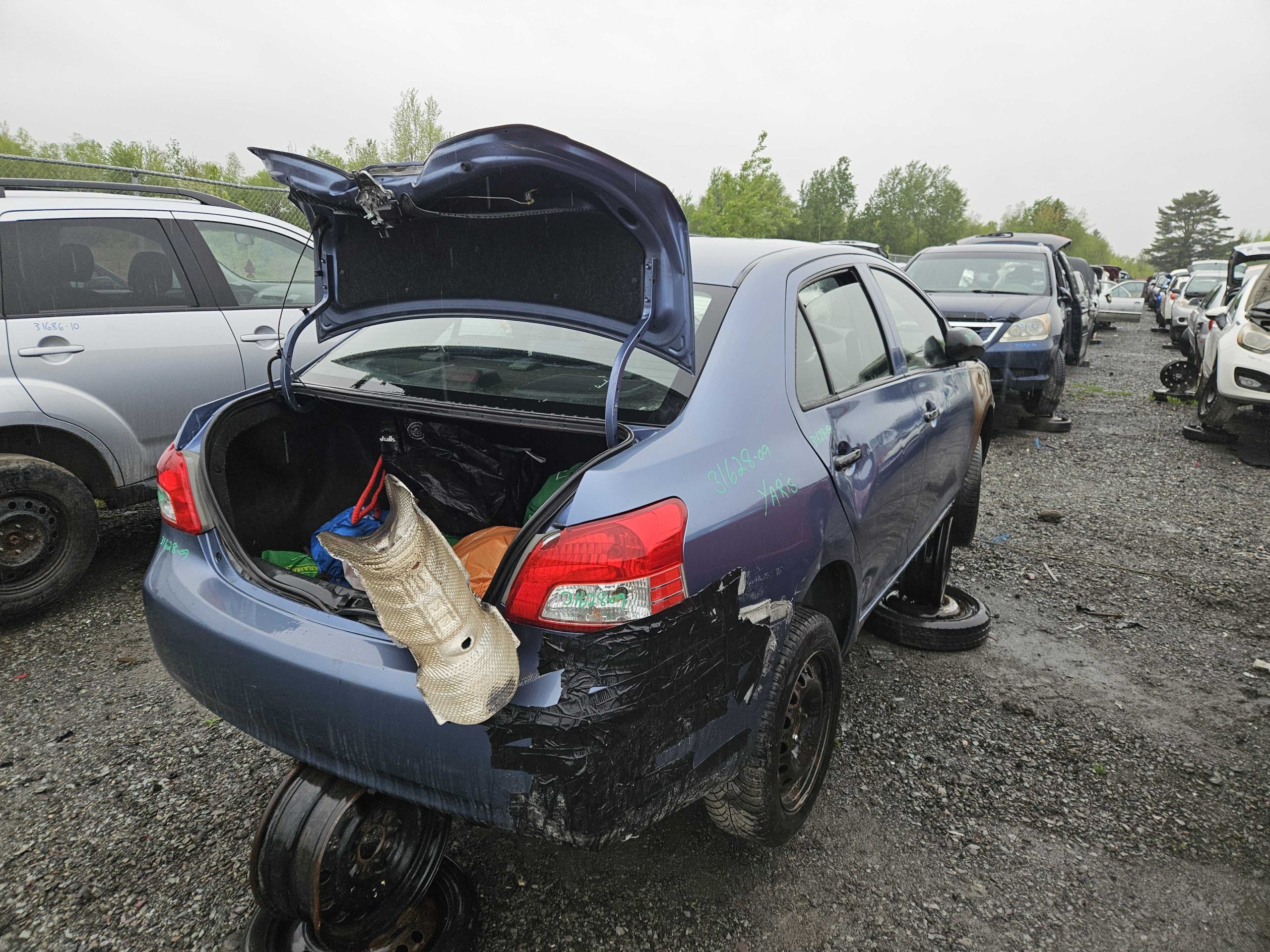 TOYOTA YARIS 2009