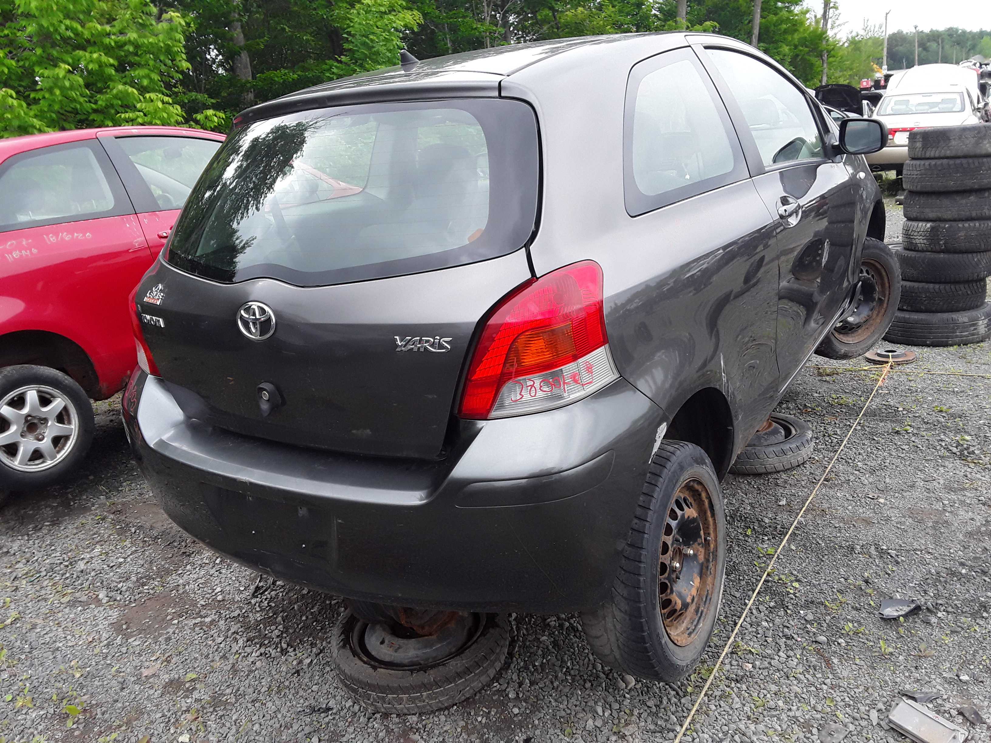 TOYOTA YARIS 2009