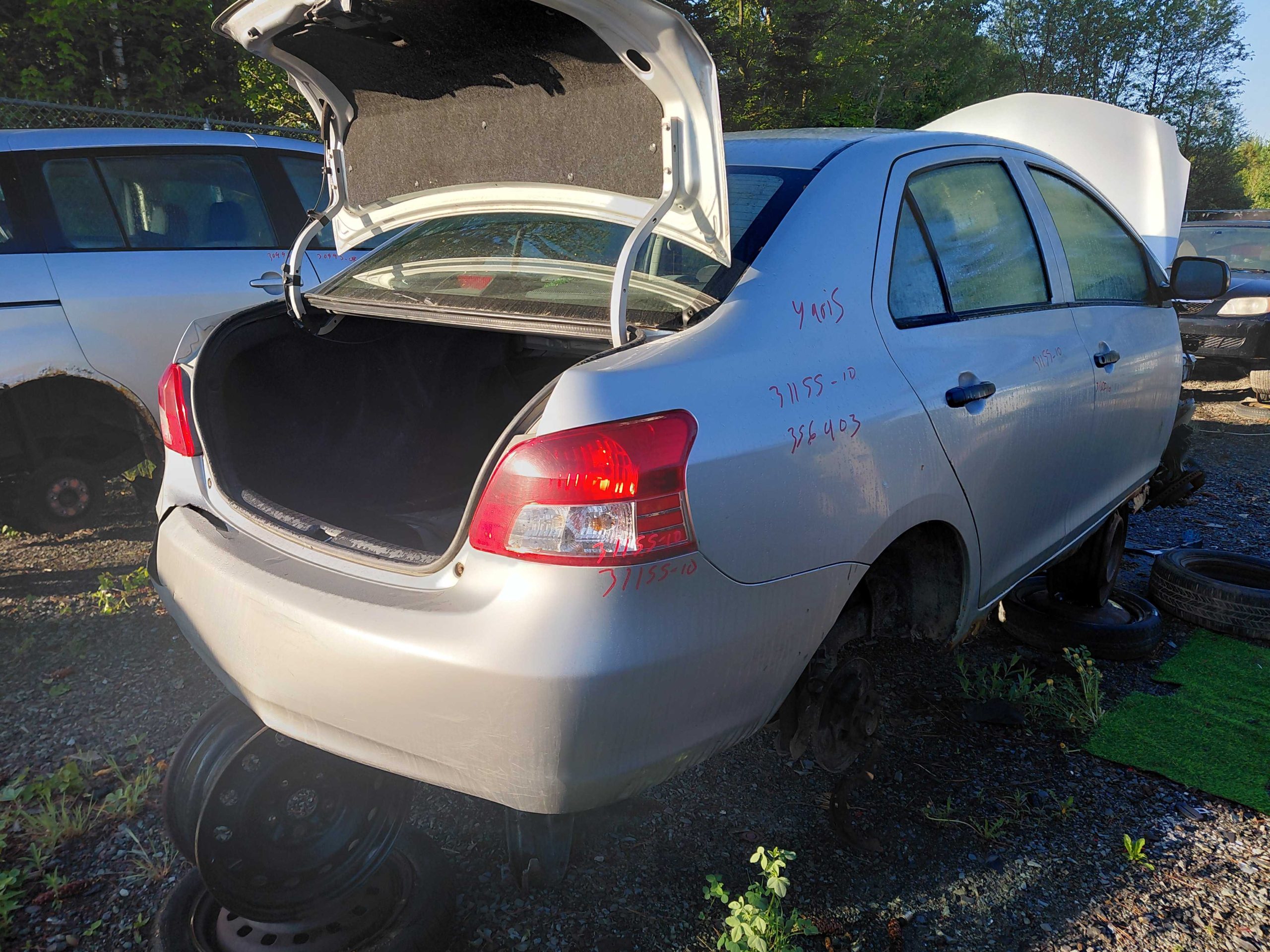 TOYOTA YARIS 2010