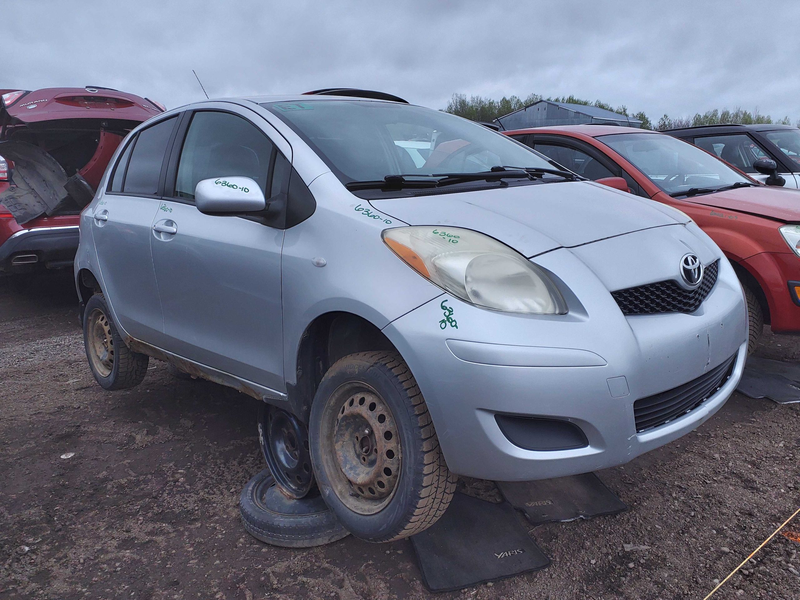 TOYOTA YARIS 2010