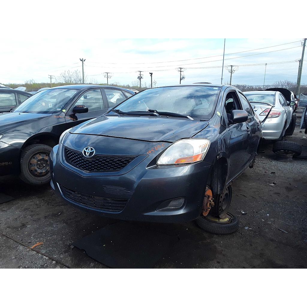TOYOTA YARIS 2011