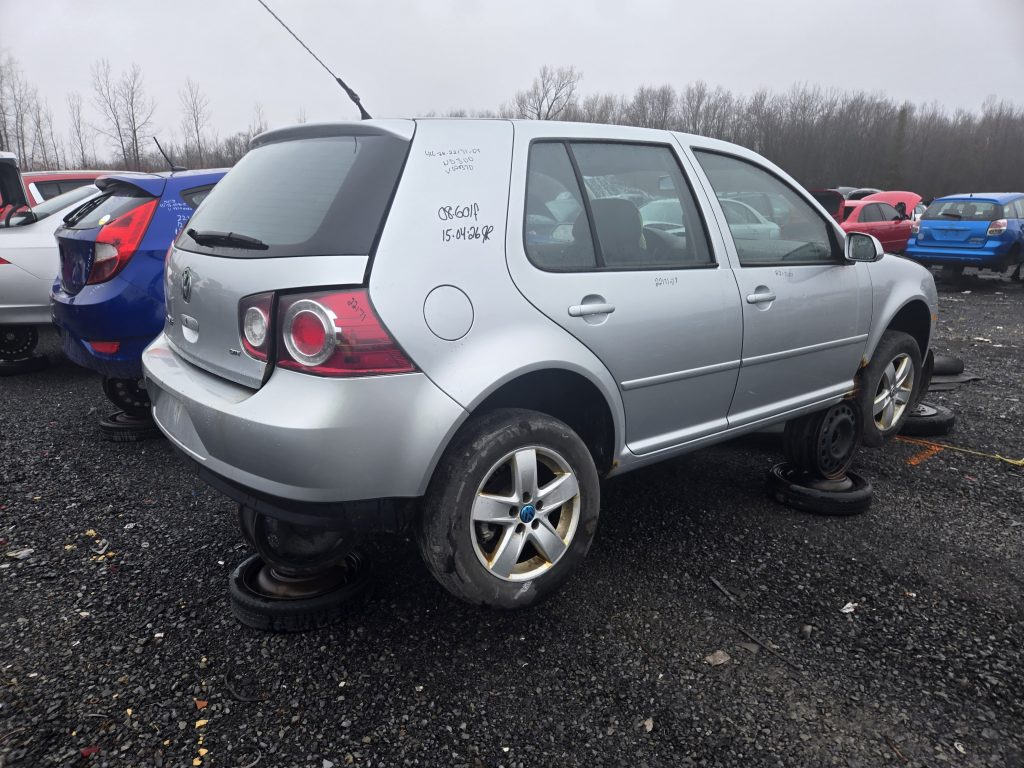 VOLKSWAGEN GOLF 2008