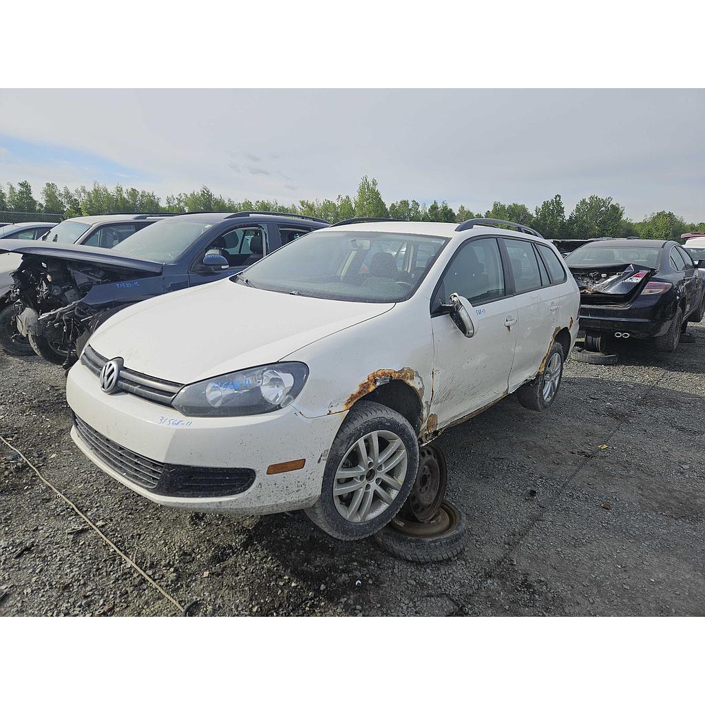 VOLKSWAGEN GOLF 2011