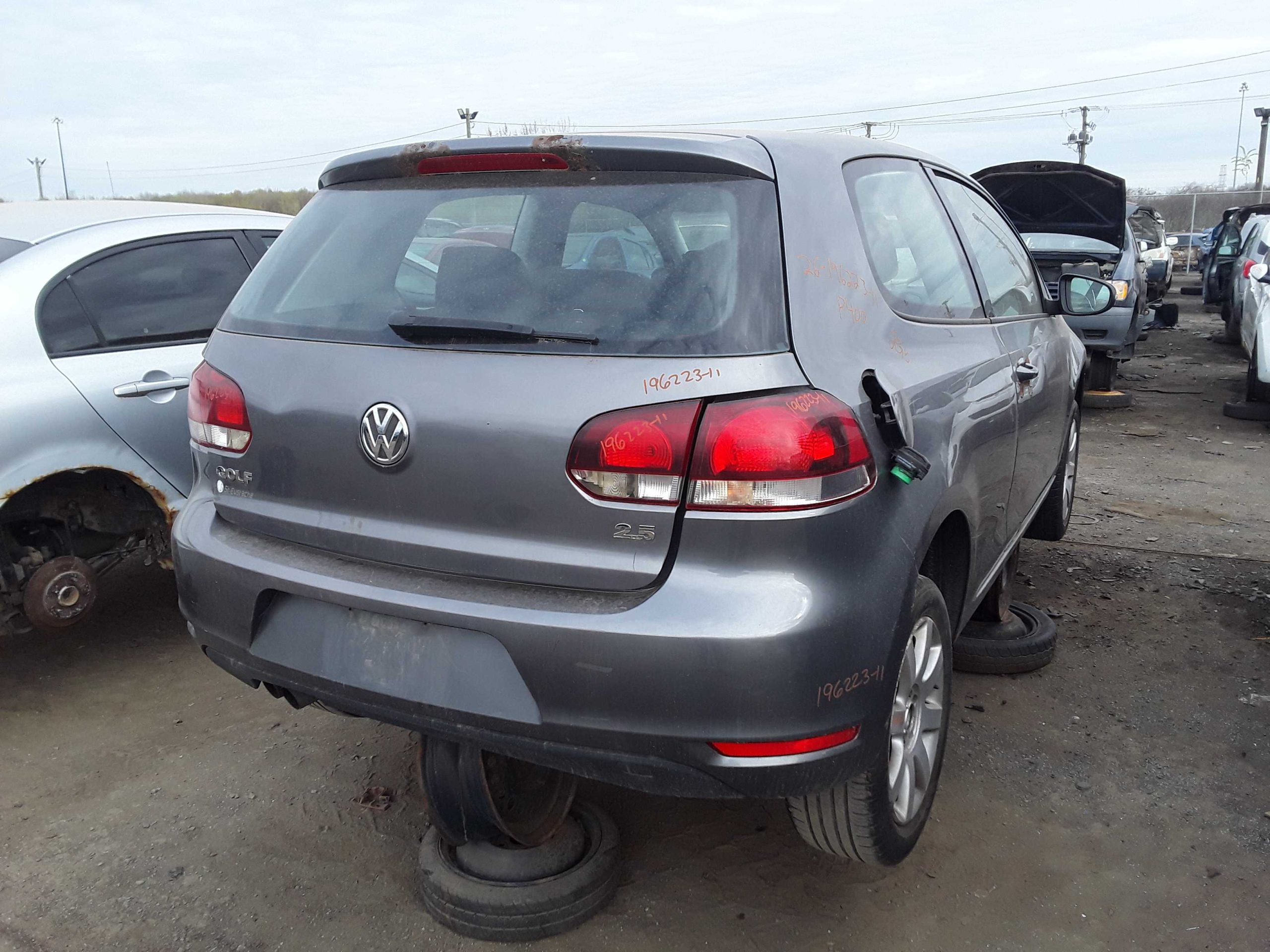 VOLKSWAGEN GOLF 2011