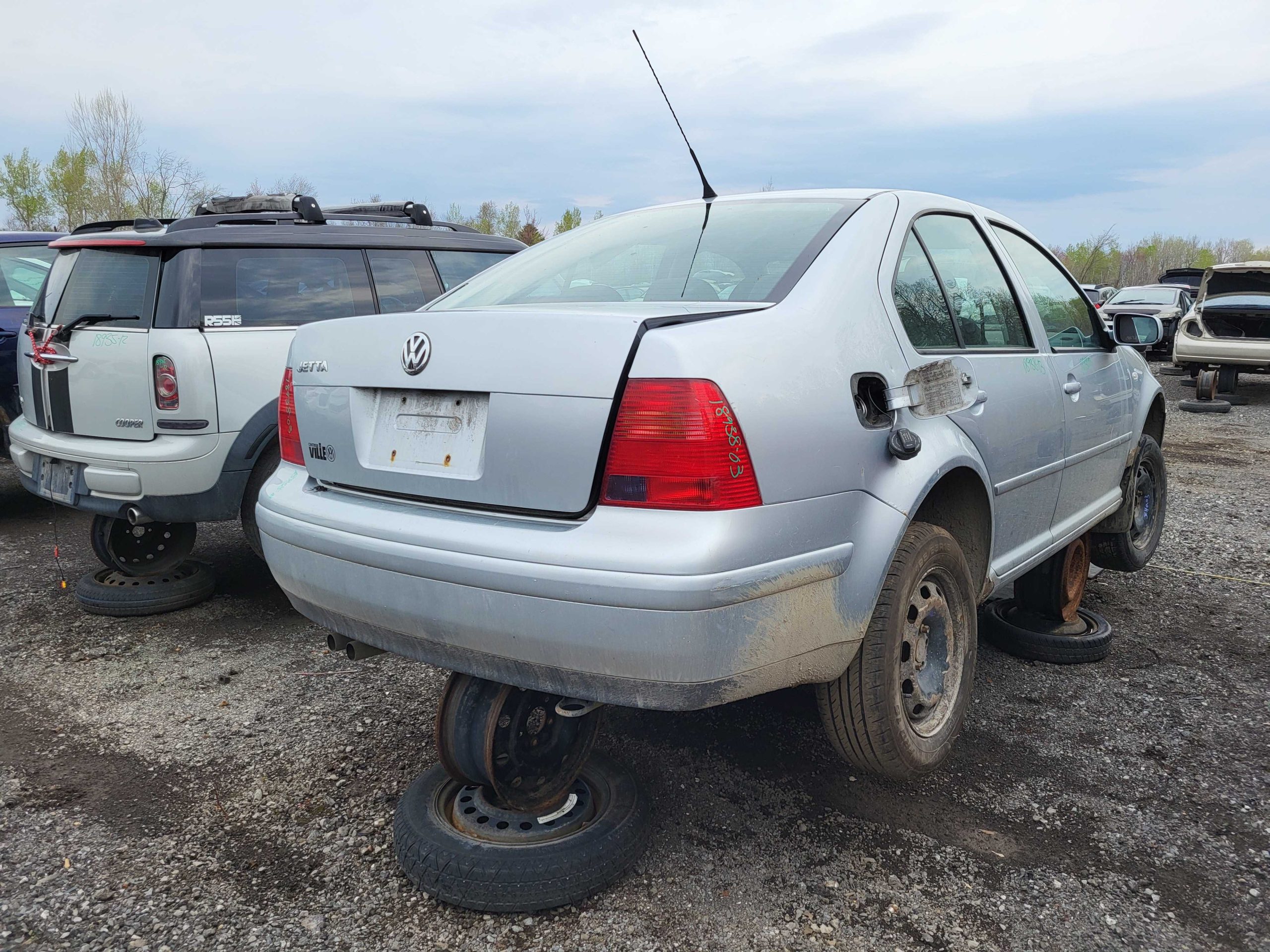 VOLKSWAGEN JETTA 2003