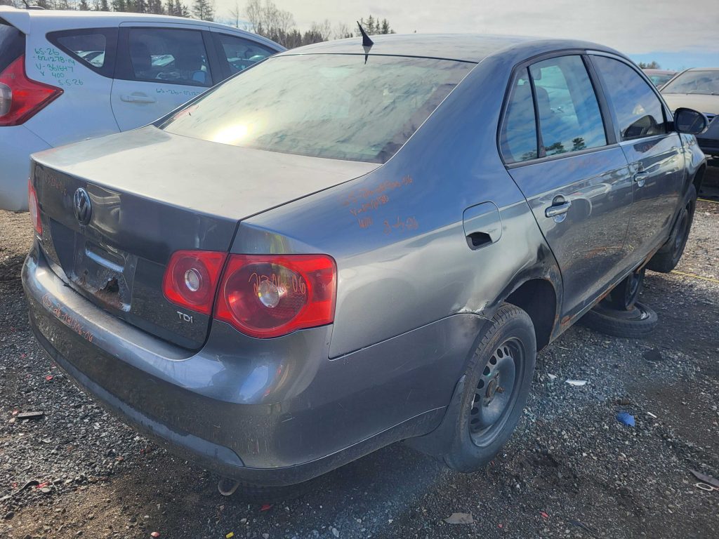 VOLKSWAGEN JETTA 2006