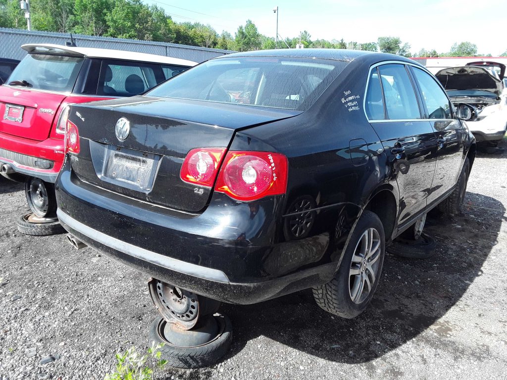 VOLKSWAGEN JETTA 2006