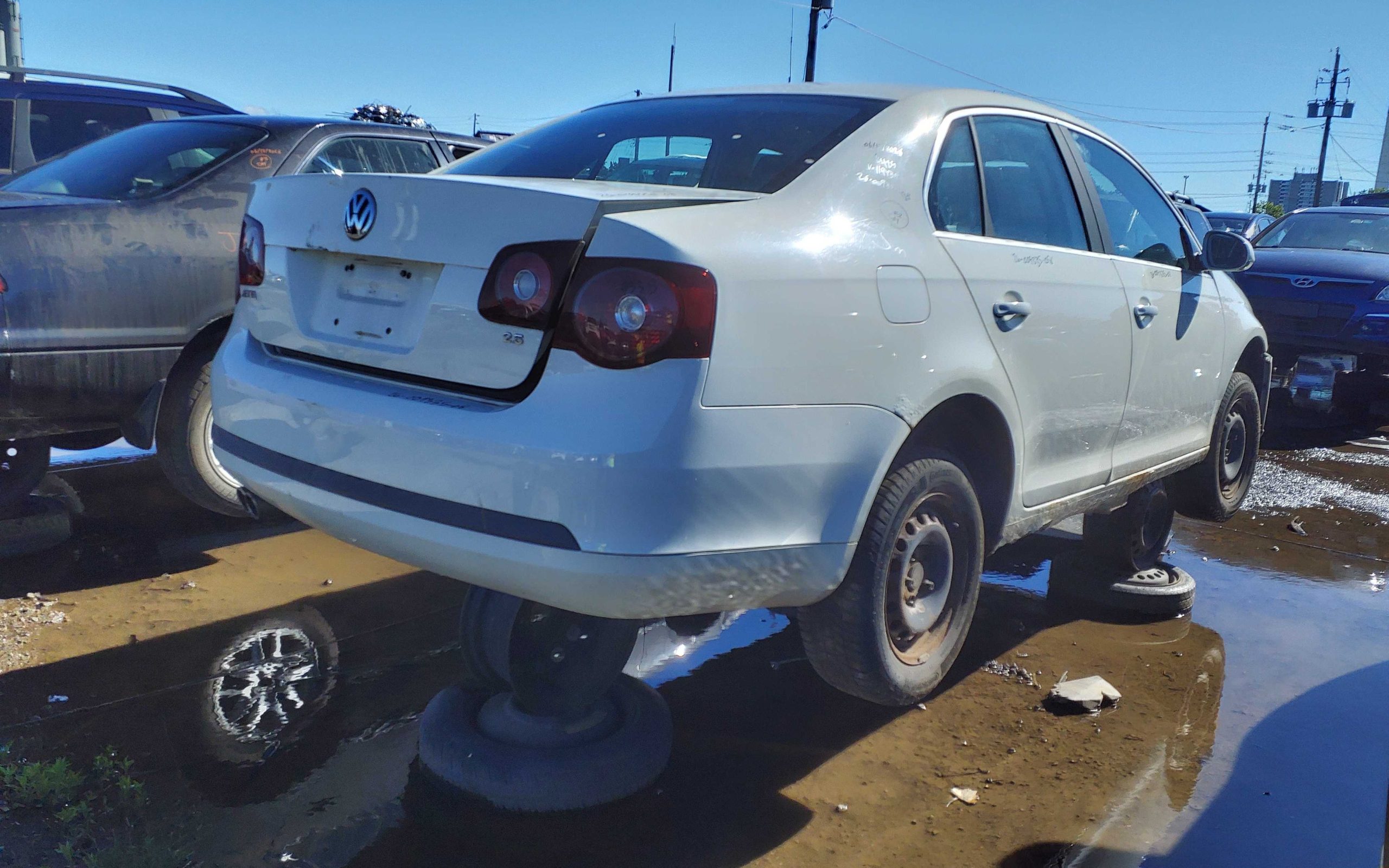 VOLKSWAGEN JETTA 2008