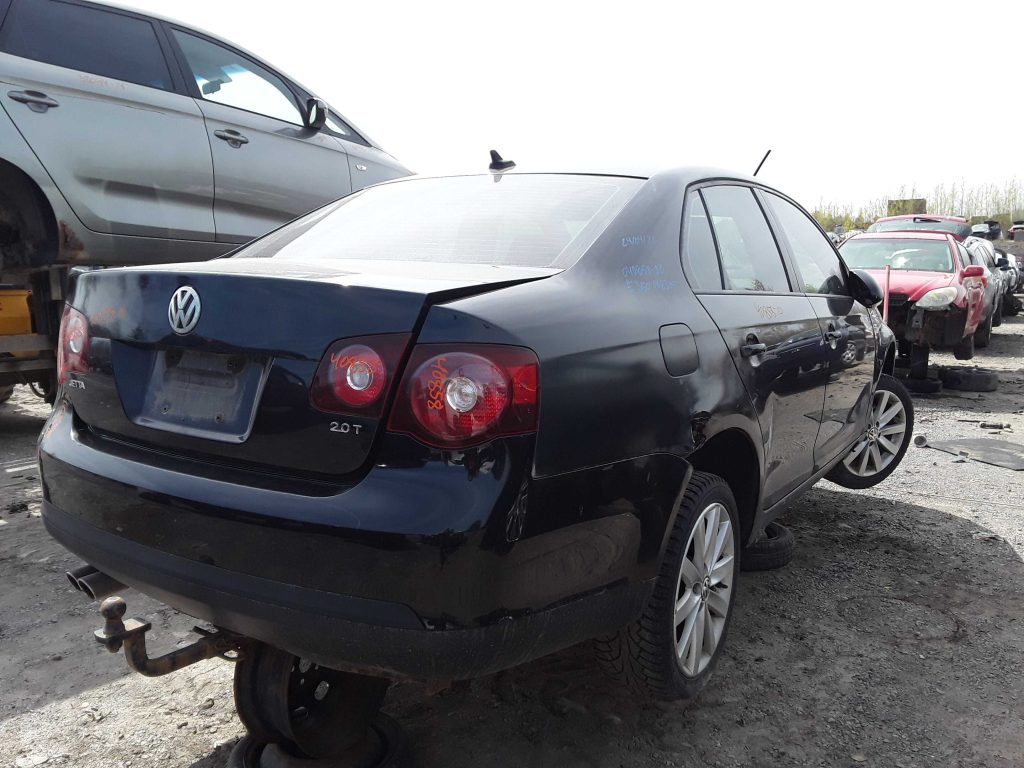 VOLKSWAGEN JETTA 2010