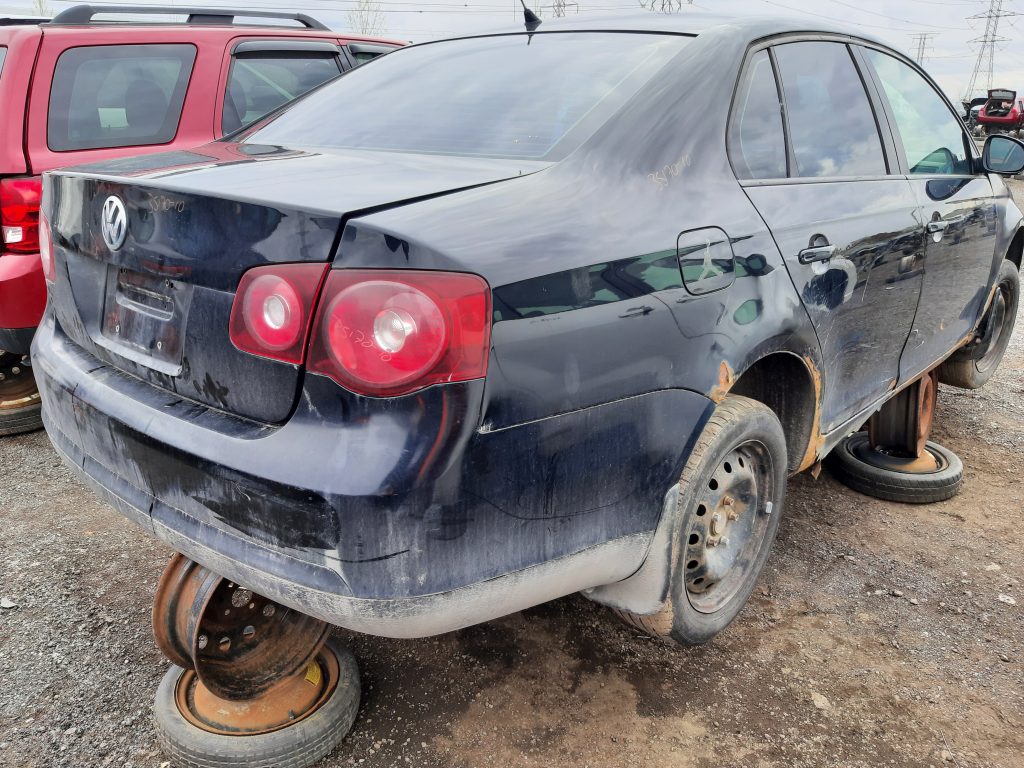 VOLKSWAGEN JETTA 2010