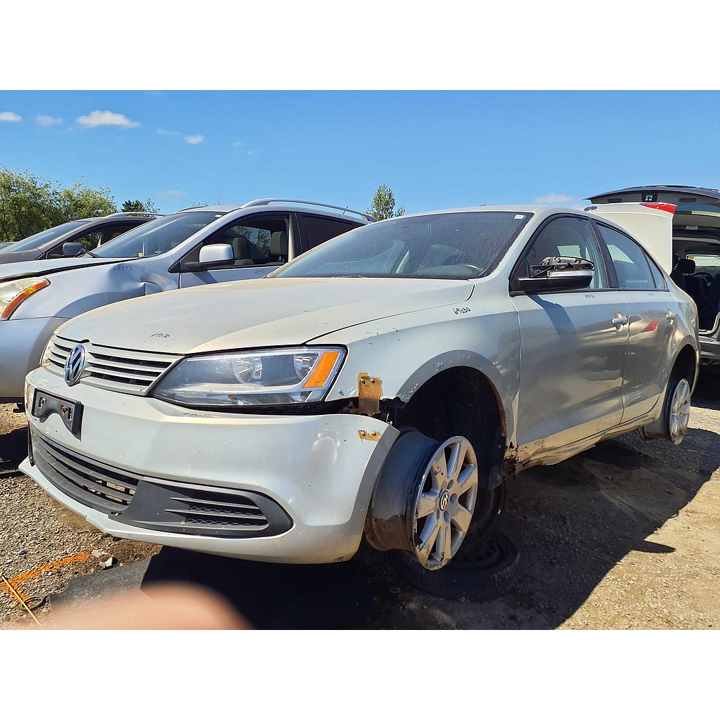 VOLKSWAGEN JETTA 2011