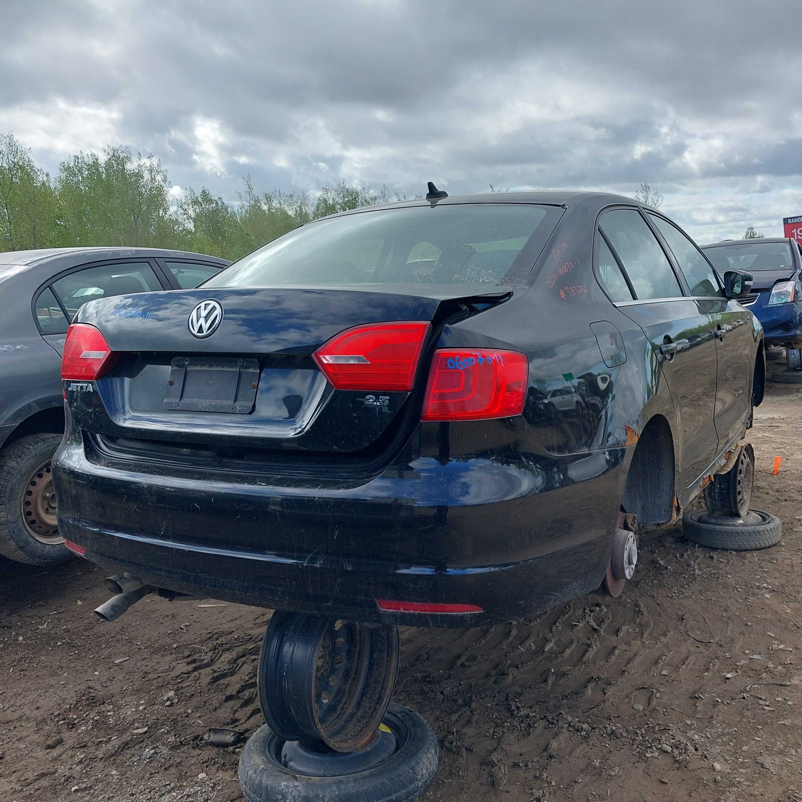VOLKSWAGEN JETTA 2011