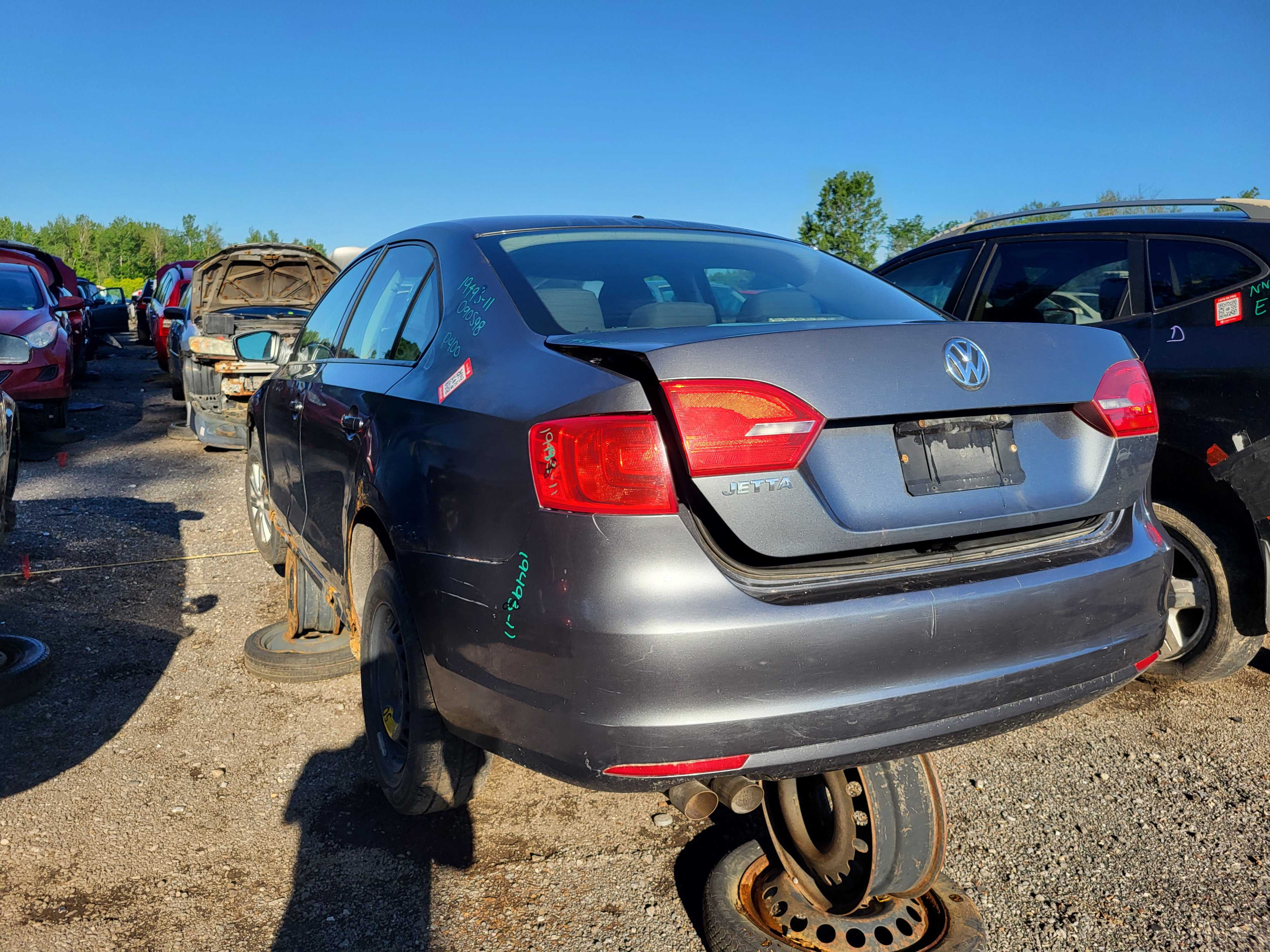 VOLKSWAGEN JETTA 2011