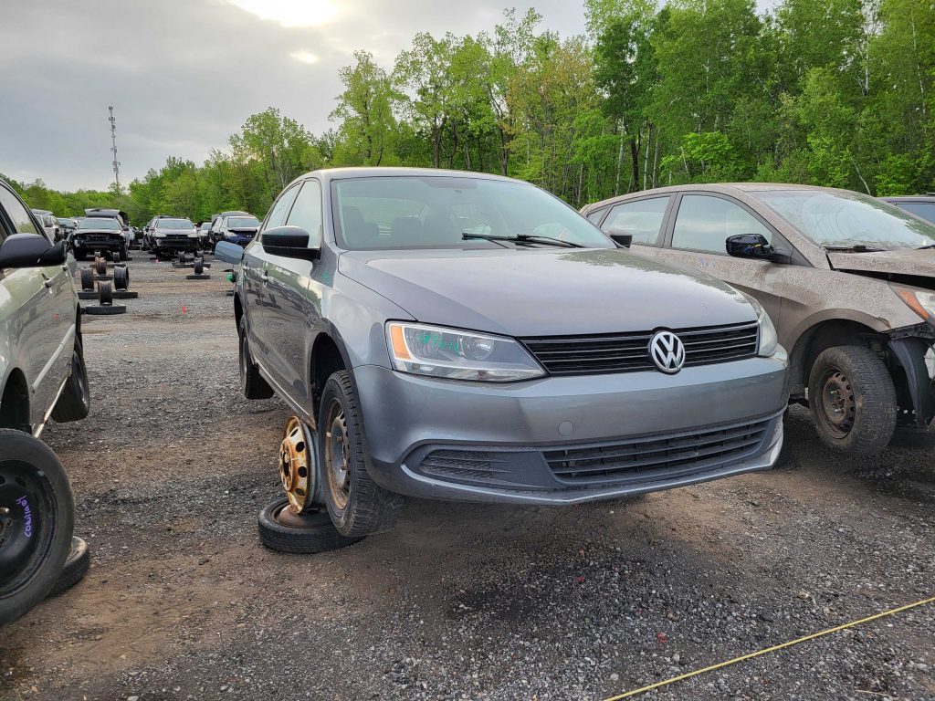 VOLKSWAGEN JETTA 2012