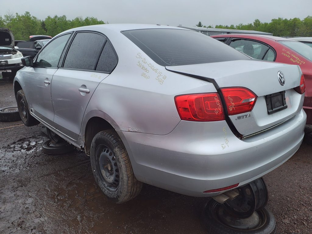 VOLKSWAGEN JETTA 2012