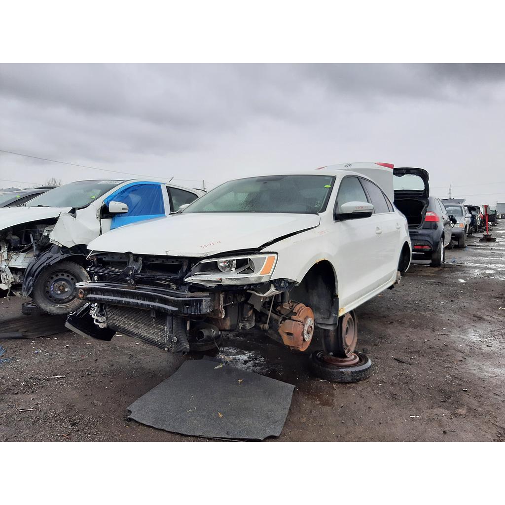 VOLKSWAGEN JETTA 2012