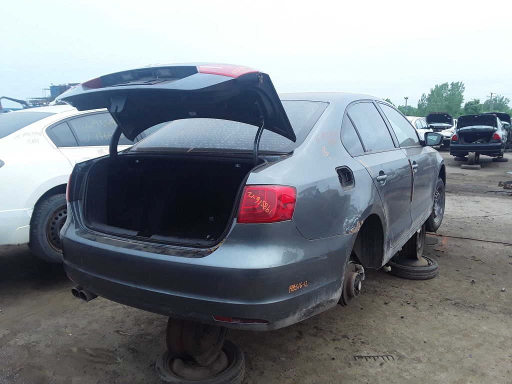 VOLKSWAGEN JETTA 2012