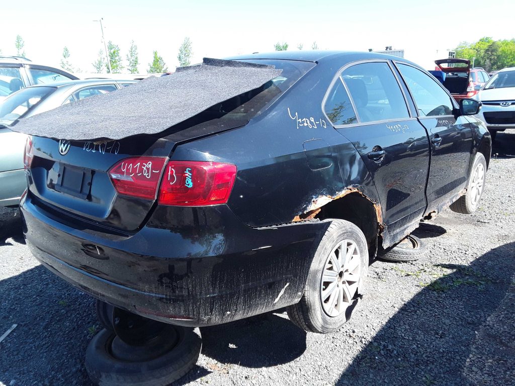 VOLKSWAGEN JETTA 2013
