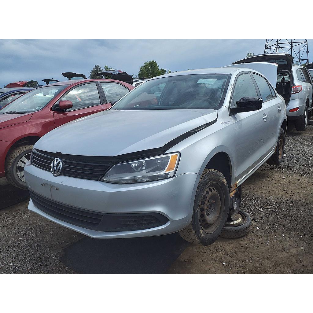 VOLKSWAGEN JETTA 2013