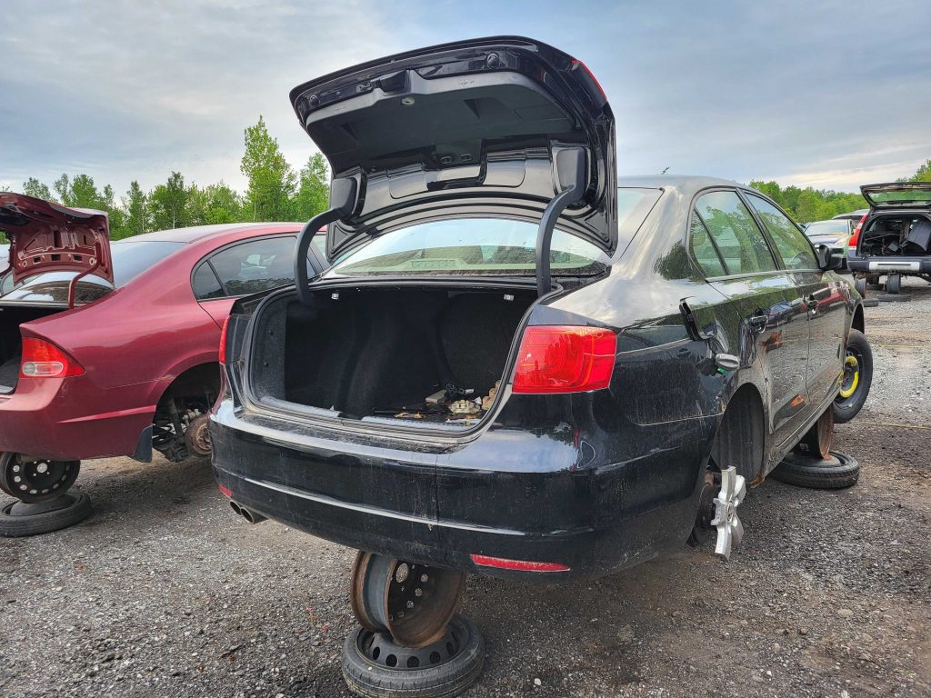 VOLKSWAGEN JETTA 2013
