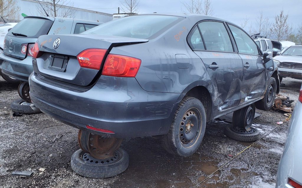 VOLKSWAGEN JETTA 2013