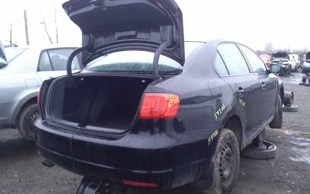 VOLKSWAGEN JETTA 2013