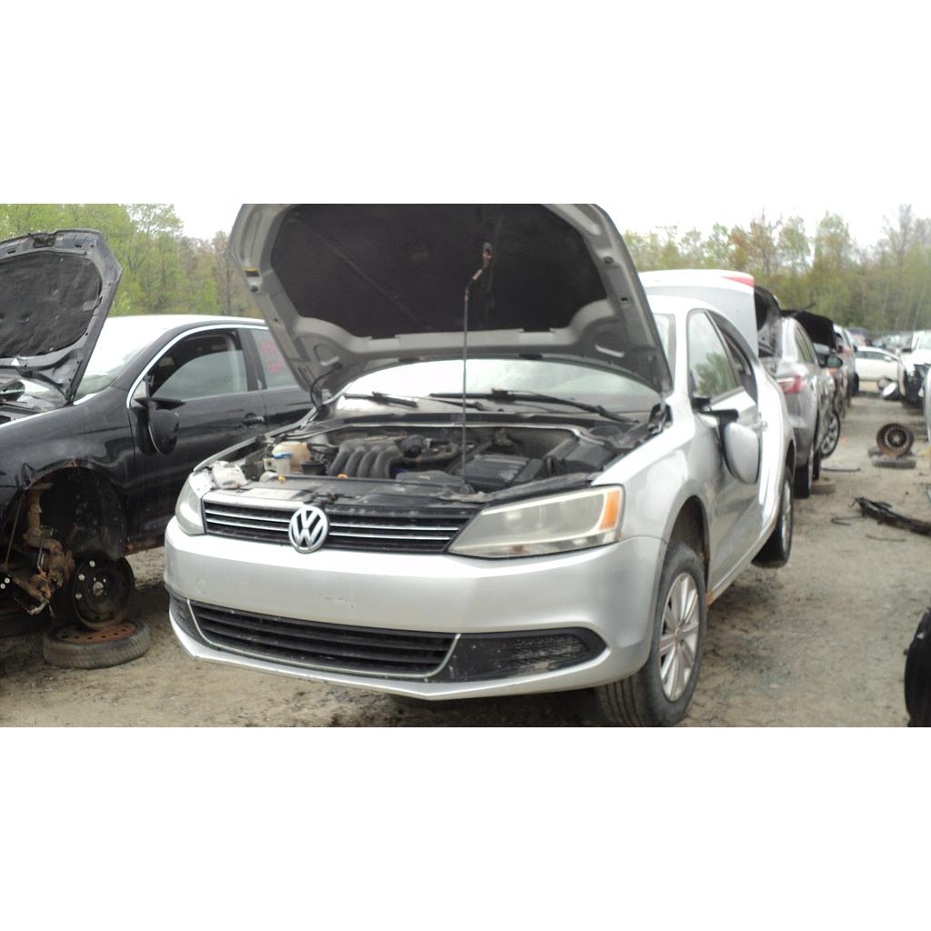 VOLKSWAGEN JETTA 2013