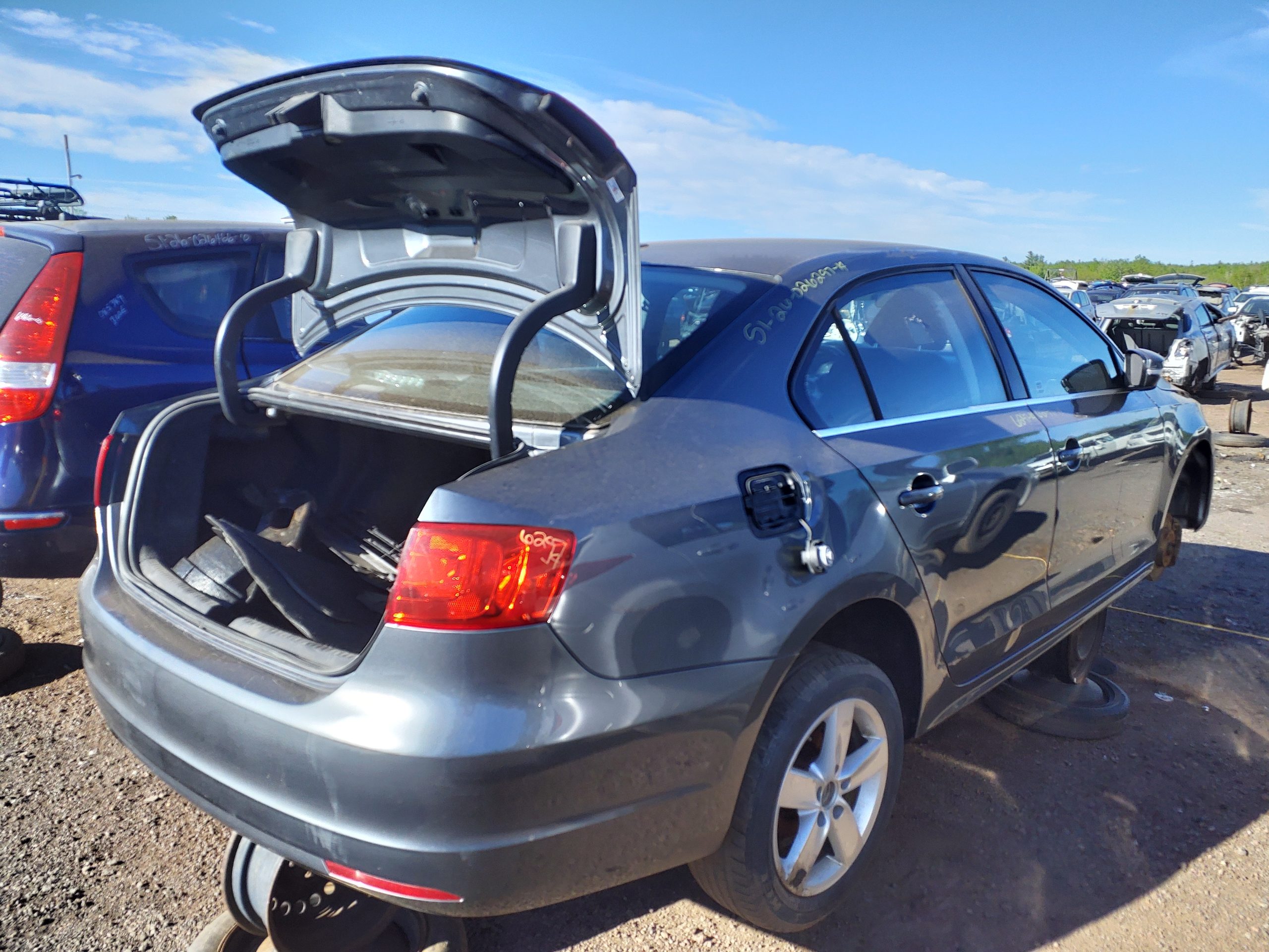 VOLKSWAGEN JETTA 2014