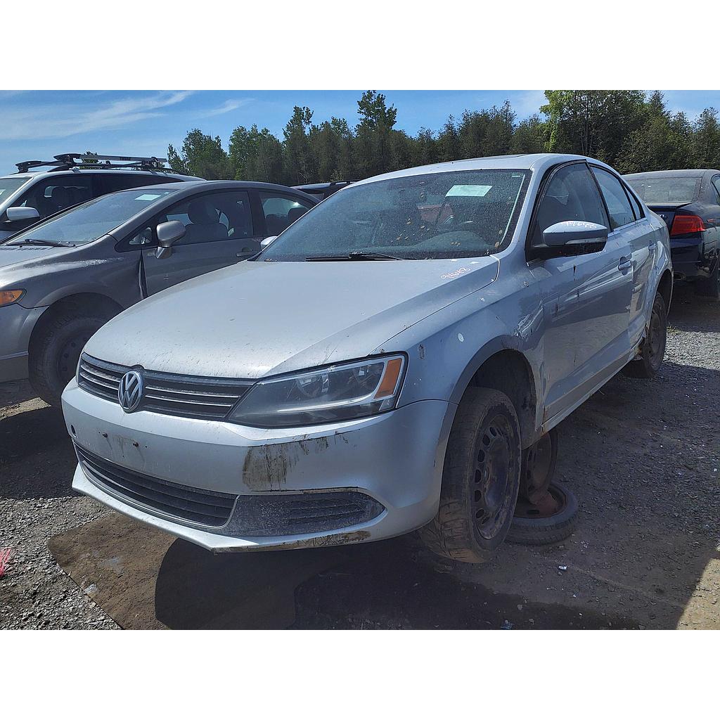 VOLKSWAGEN JETTA 2014