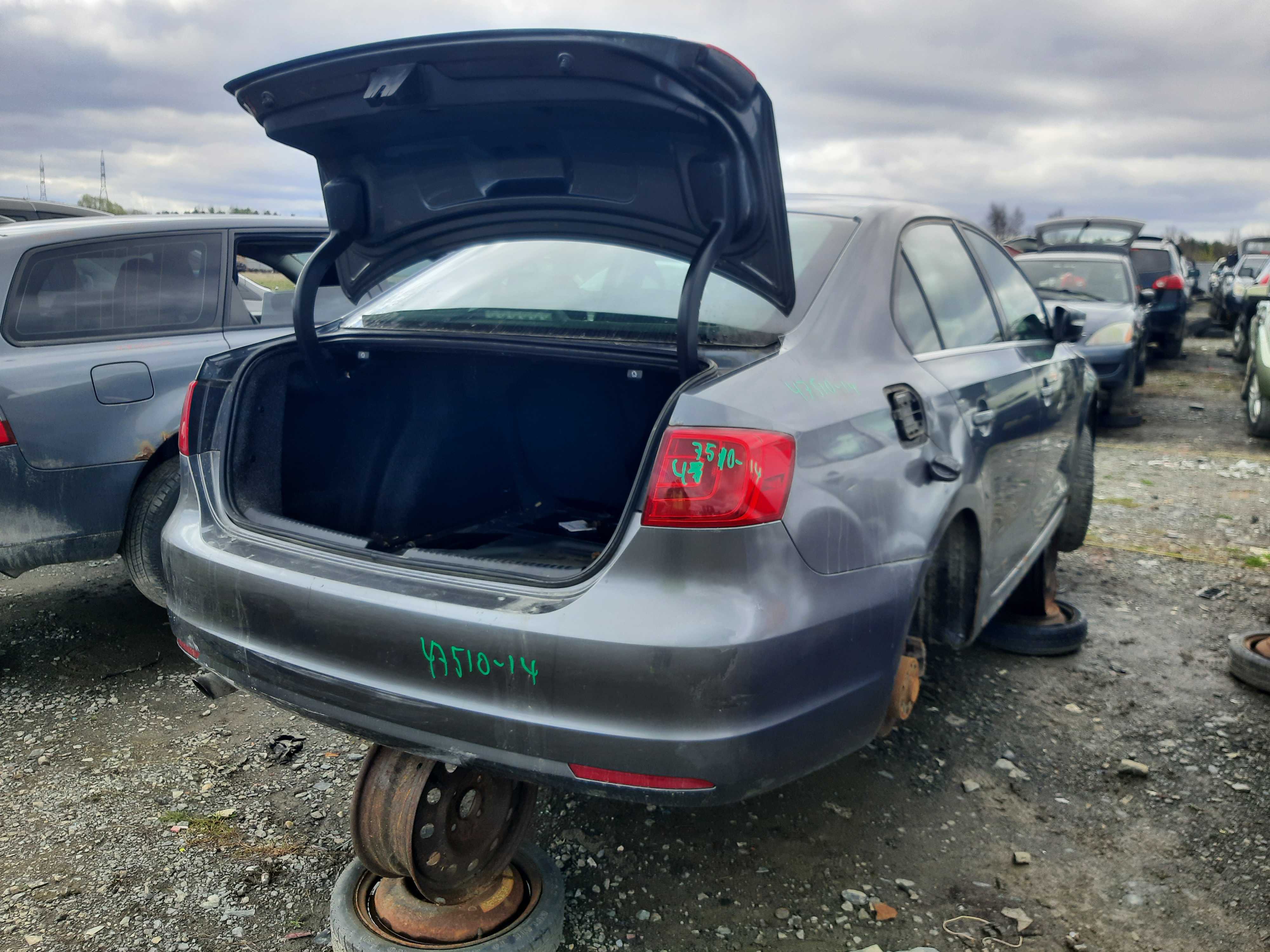 VOLKSWAGEN JETTA 2014