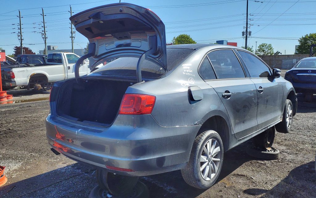 VOLKSWAGEN JETTA 2014