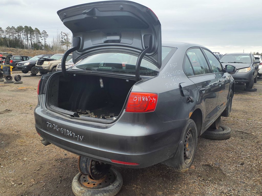 VOLKSWAGEN JETTA 2014