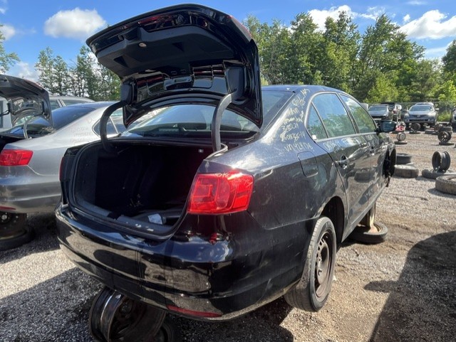 VOLKSWAGEN JETTA 2014
