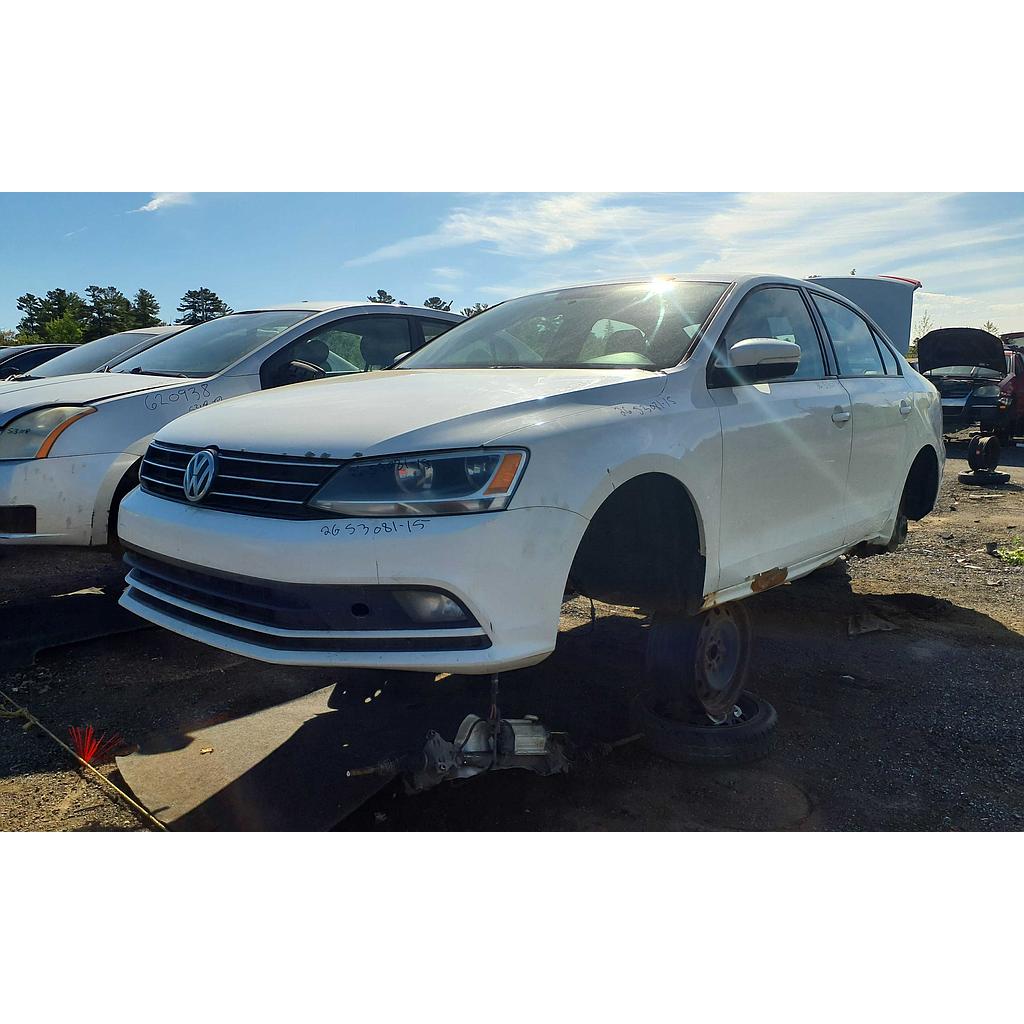 VOLKSWAGEN JETTA 2015