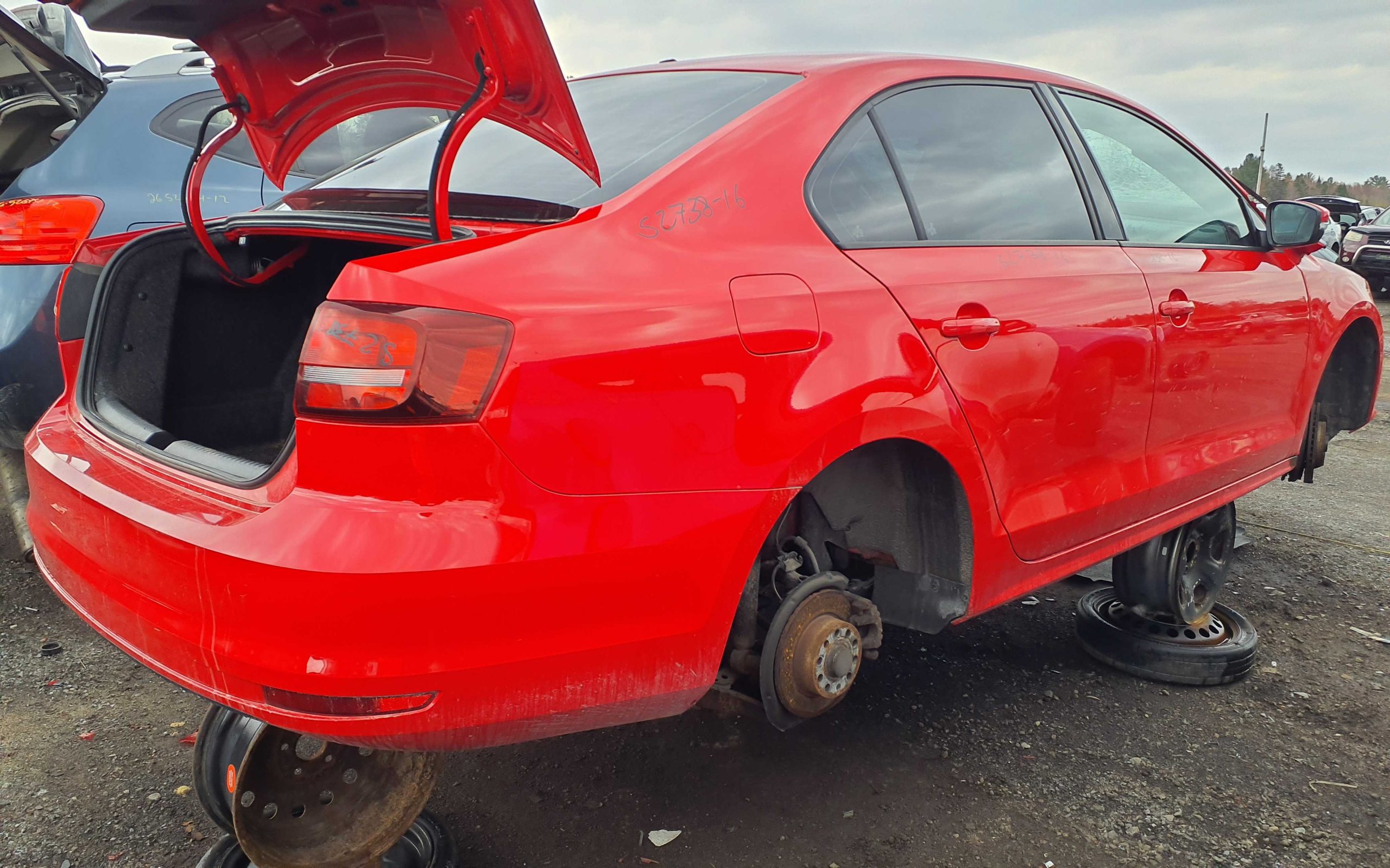 VOLKSWAGEN JETTA 2016