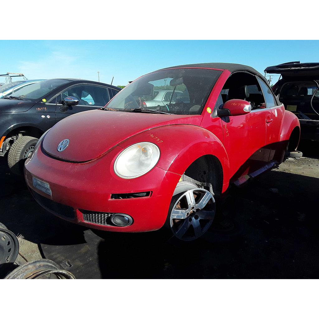 VOLKSWAGEN NEW BEETLE 2006