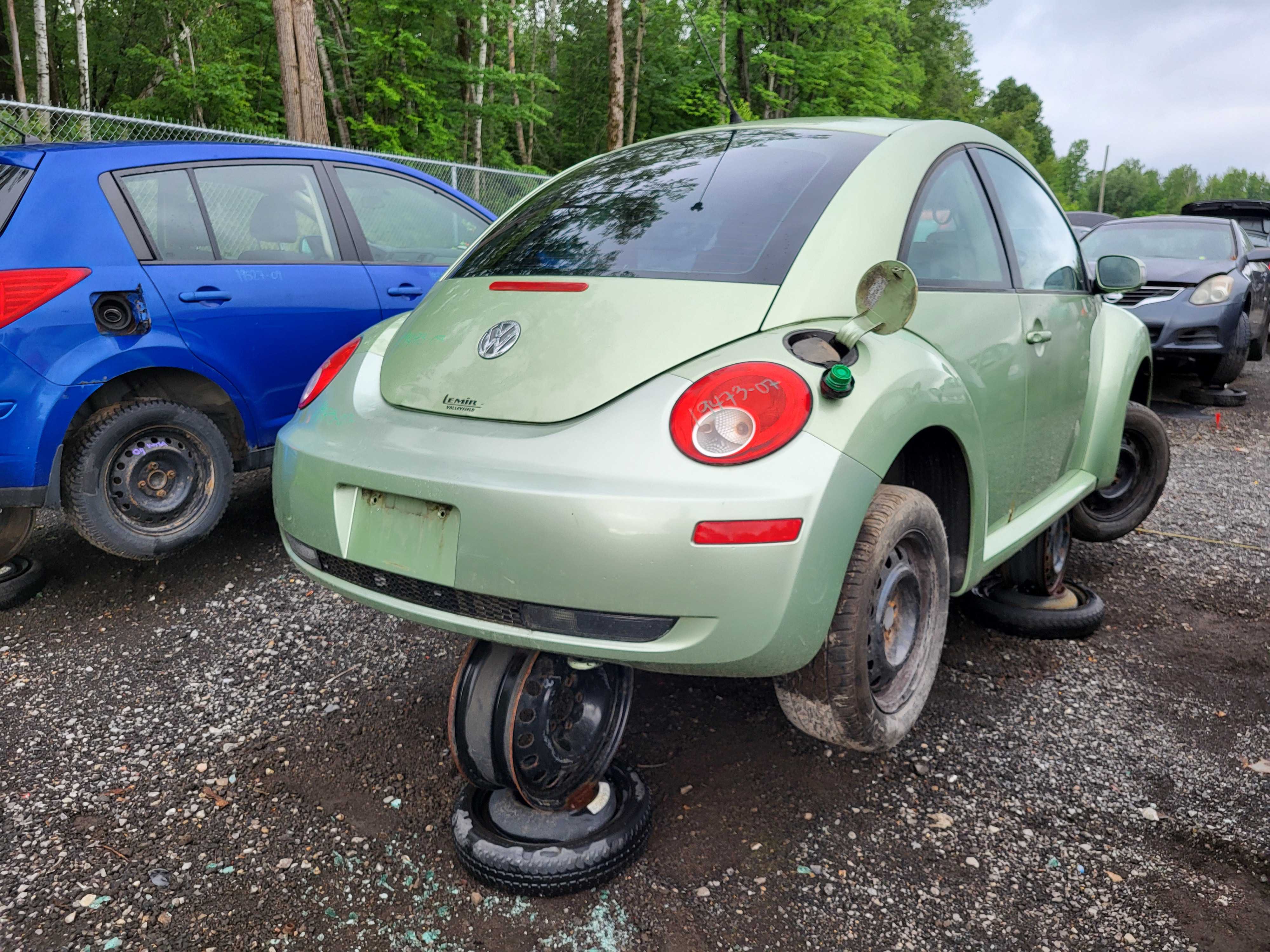 VOLKSWAGEN NEW BEETLE 2007