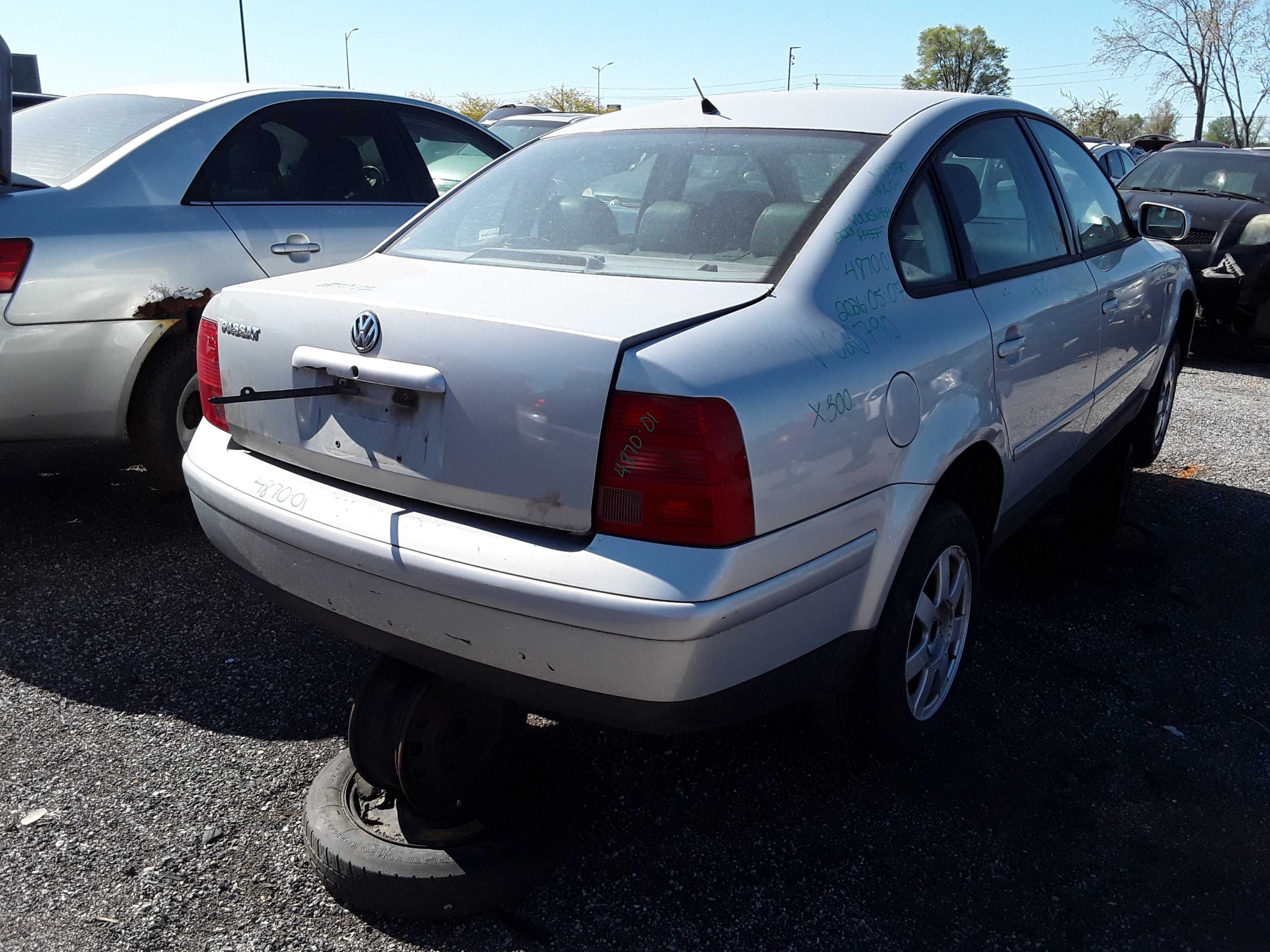 VOLKSWAGEN PASSAT 2001