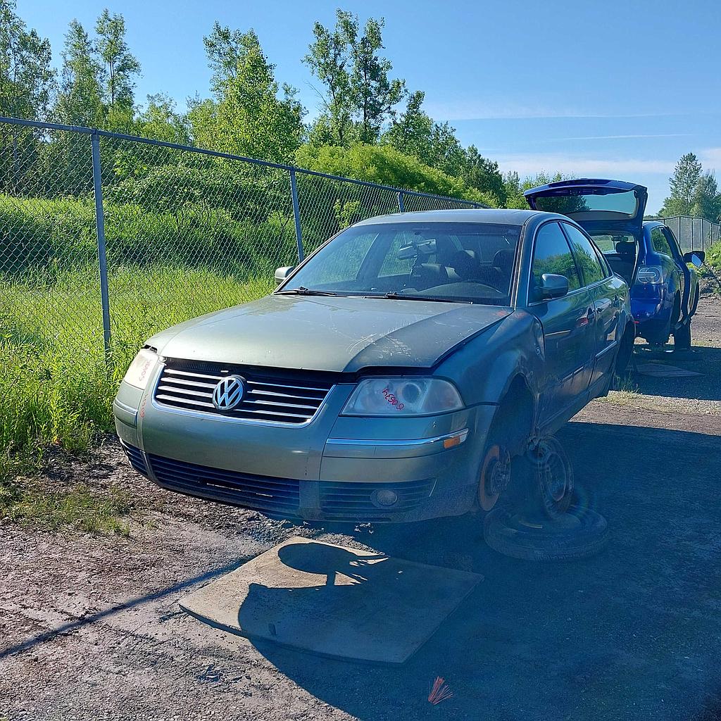 VOLKSWAGEN PASSAT 2003