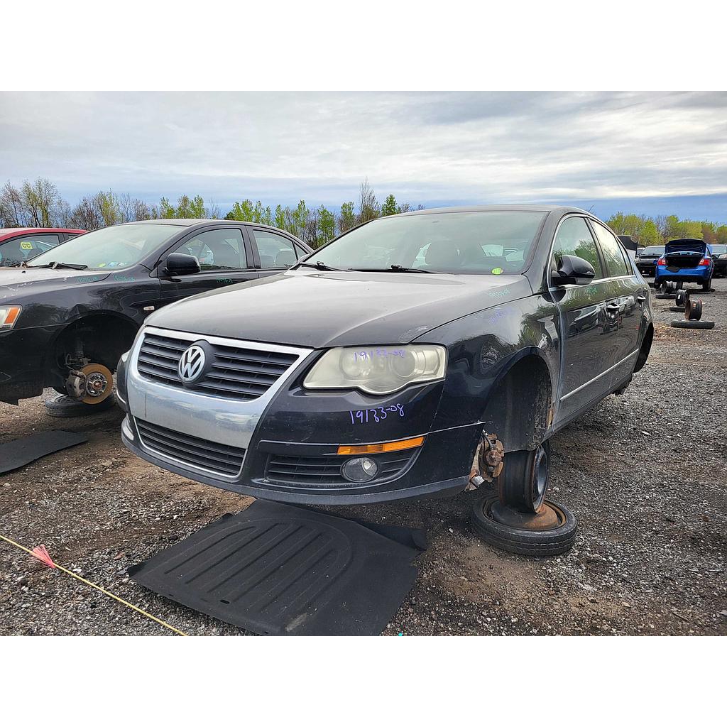 VOLKSWAGEN PASSAT 2008
