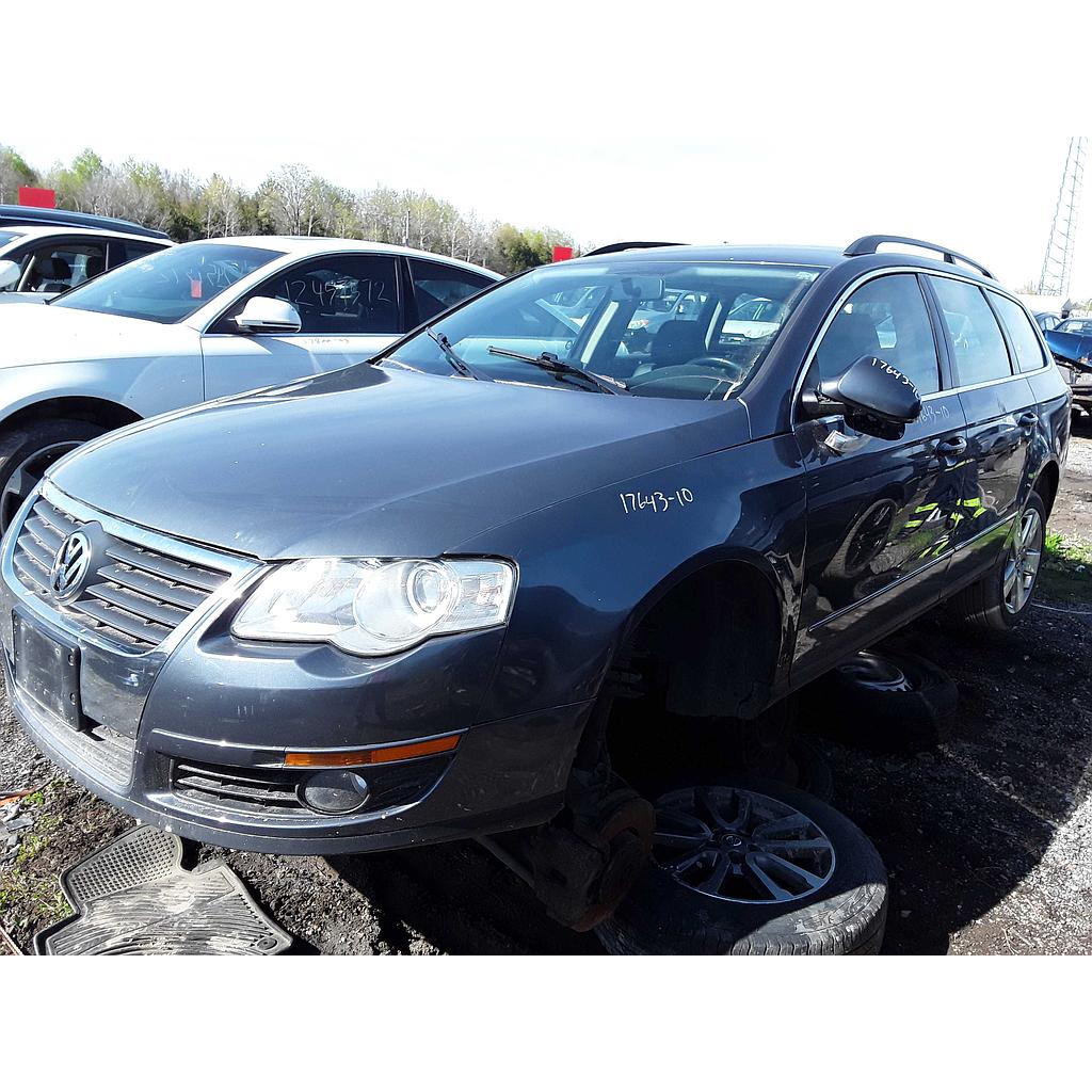 VOLKSWAGEN PASSAT 2010