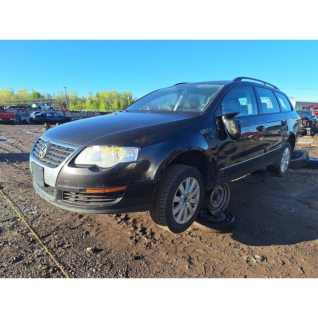 VOLKSWAGEN PASSAT 2010